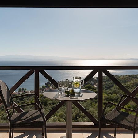 Karavia Lux Inn Afissos Zewnętrze zdjęcie