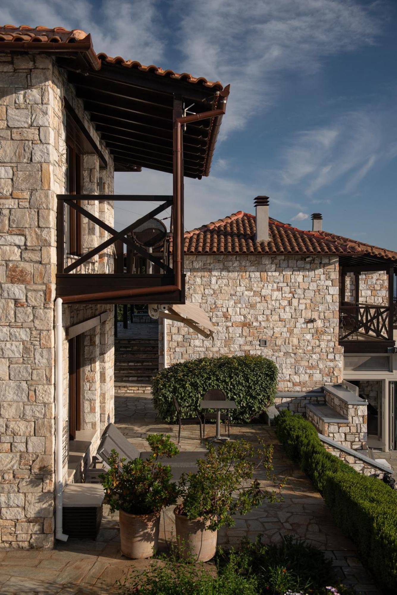 Karavia Lux Inn Afissos Zewnętrze zdjęcie