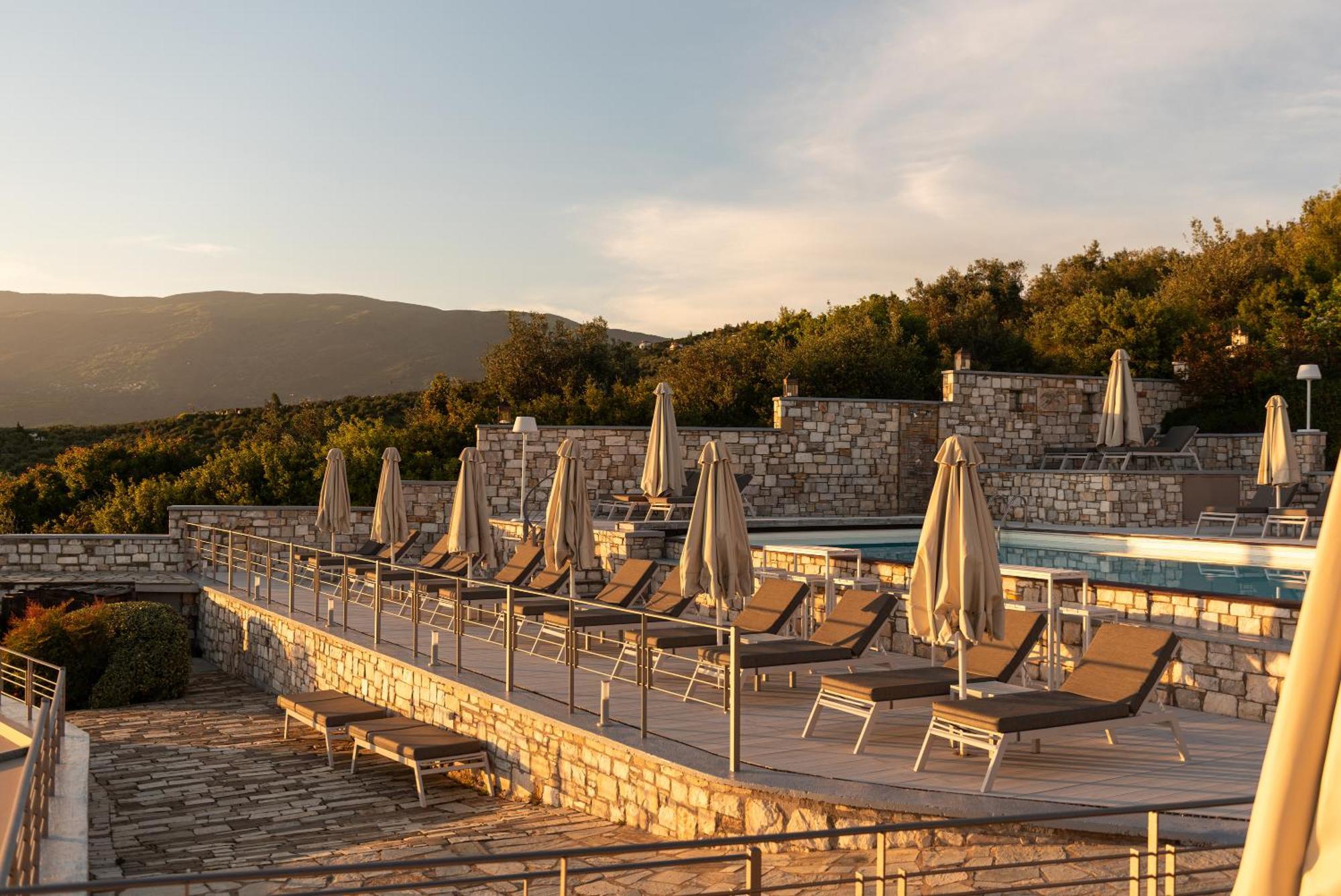 Karavia Lux Inn Afissos Zewnętrze zdjęcie