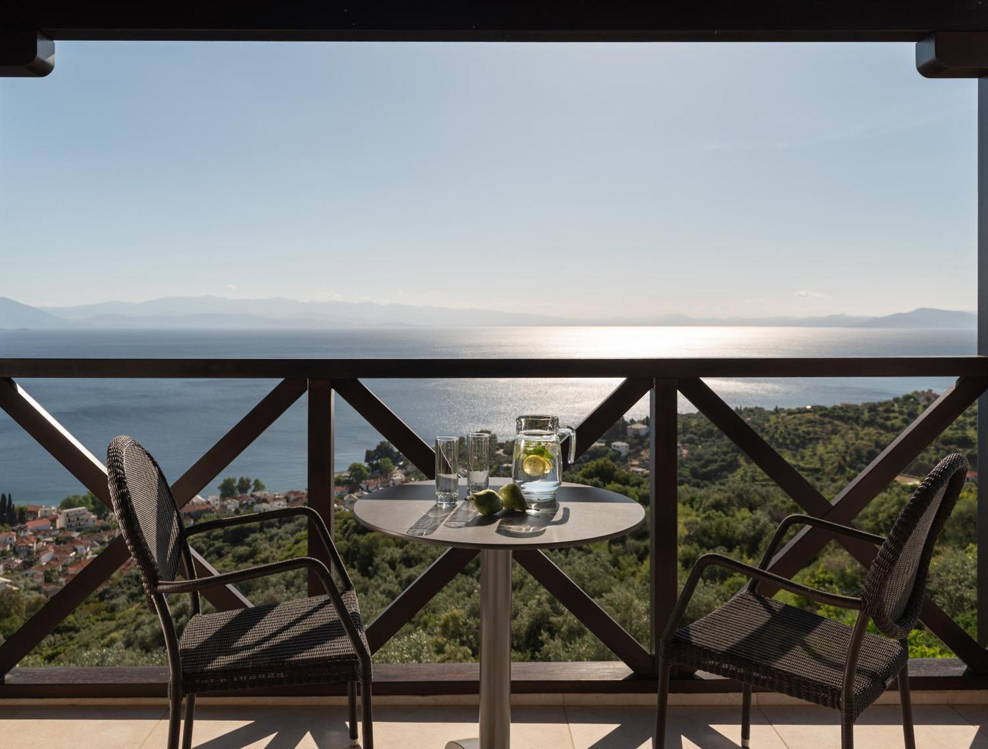 Karavia Lux Inn Afissos Zewnętrze zdjęcie