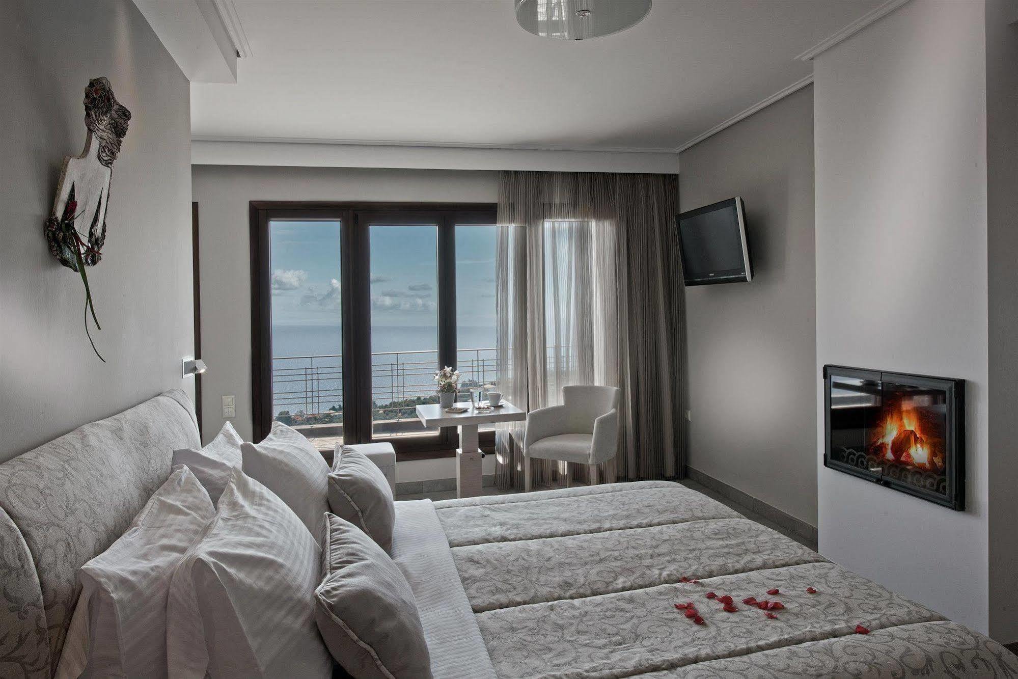 Karavia Lux Inn Afissos Zewnętrze zdjęcie